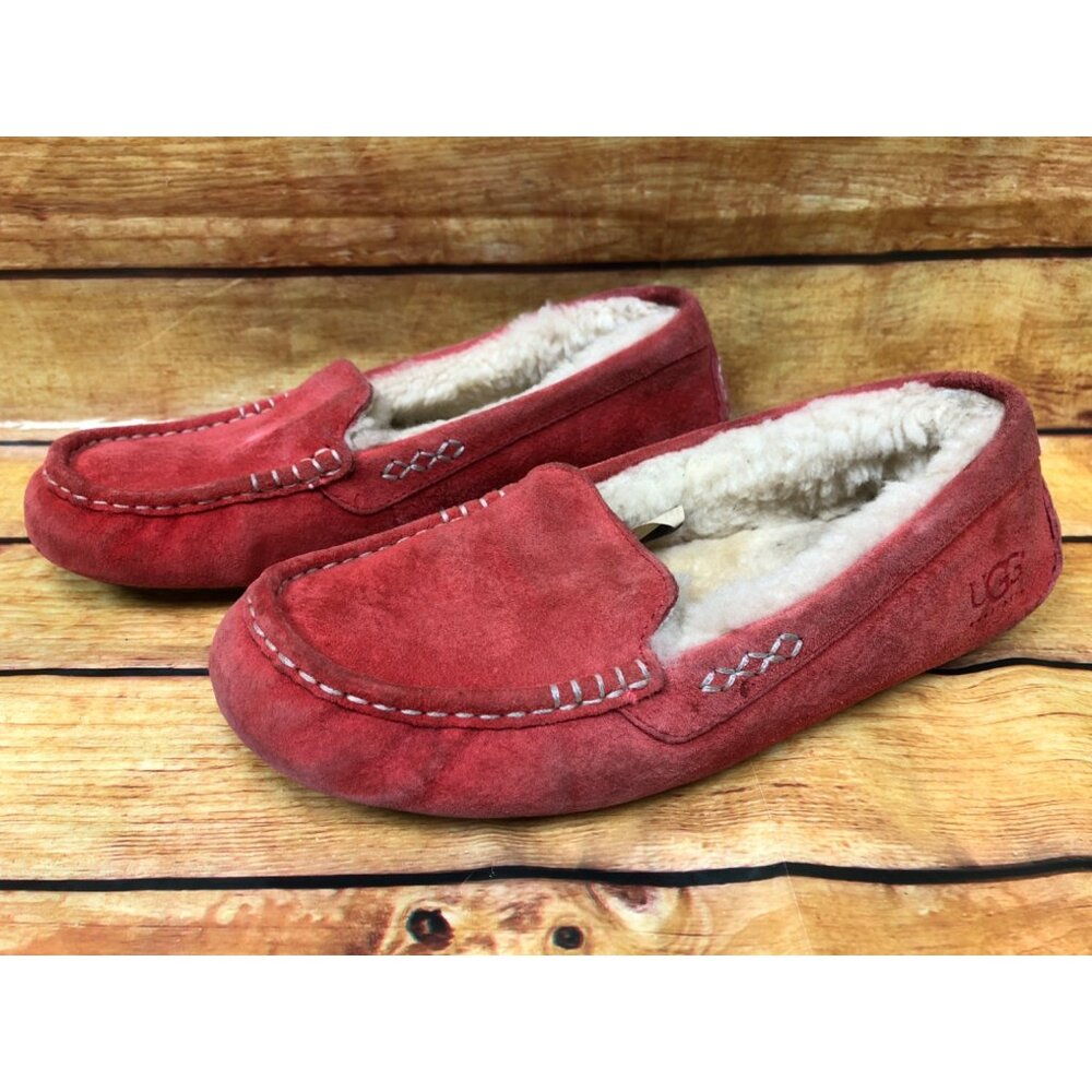 UGG Ansley Coral Moccasin Slippers Sheepskin Slip On Womens 9 / 40 (2f53)